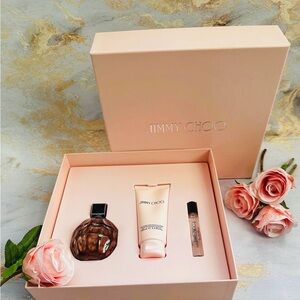 ✨New✨ Jimmy Choo Fragrance Gift Set Full size